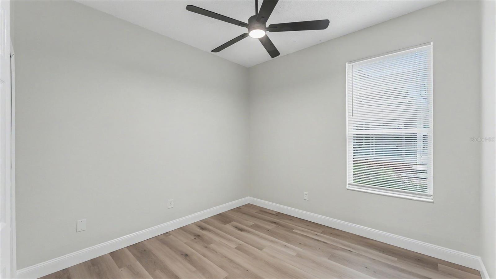 1612 Forest Hills Ln Property Photo 13
