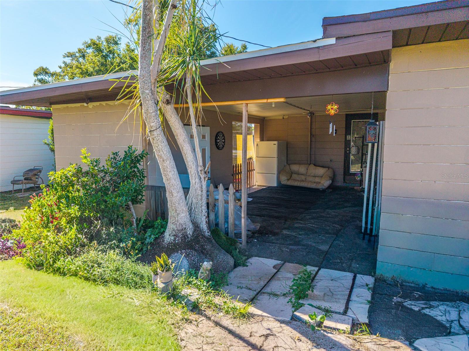 1 E Wolf St Property Photo 22