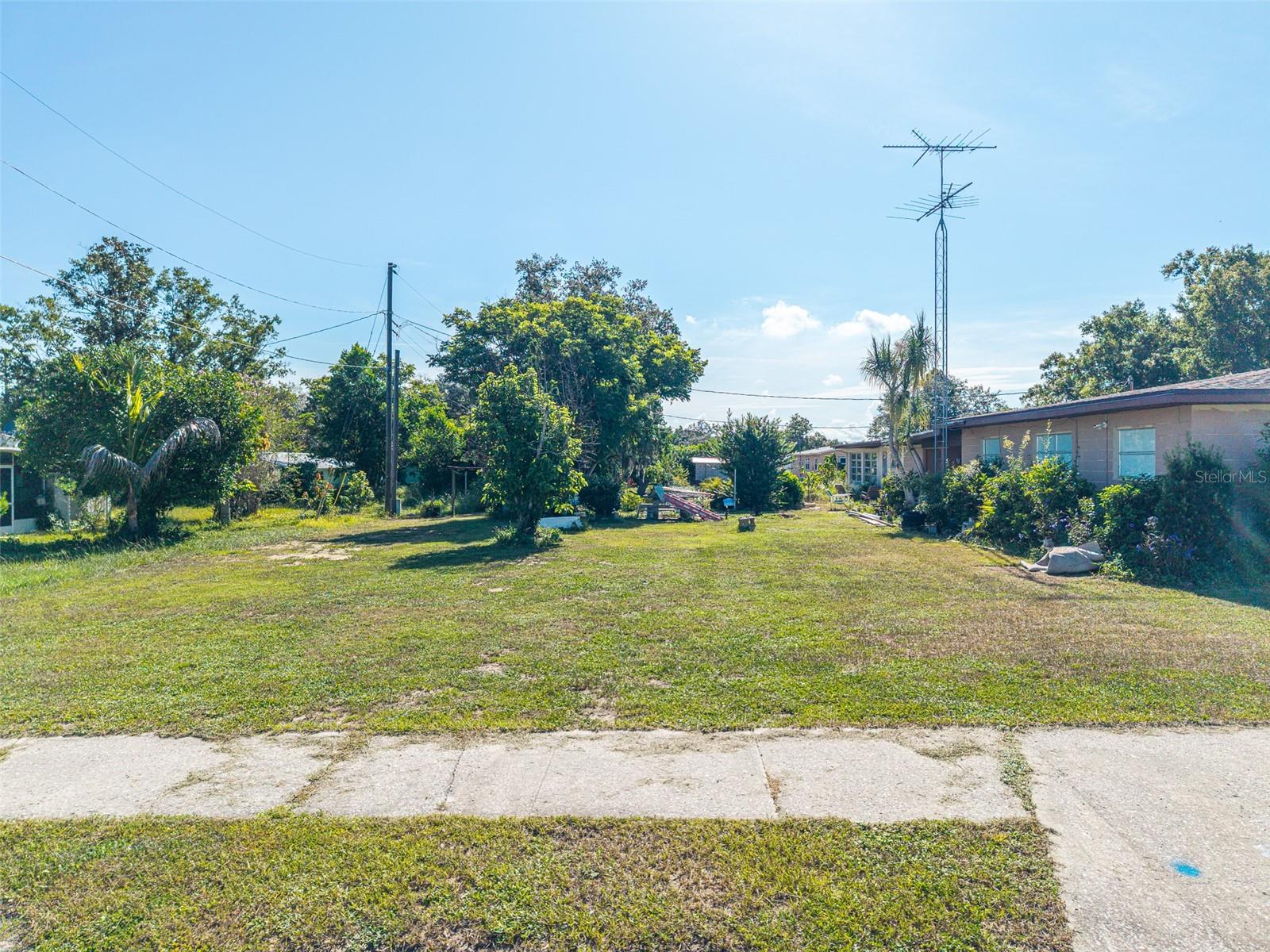 1 E Wolf St Property Photo 33