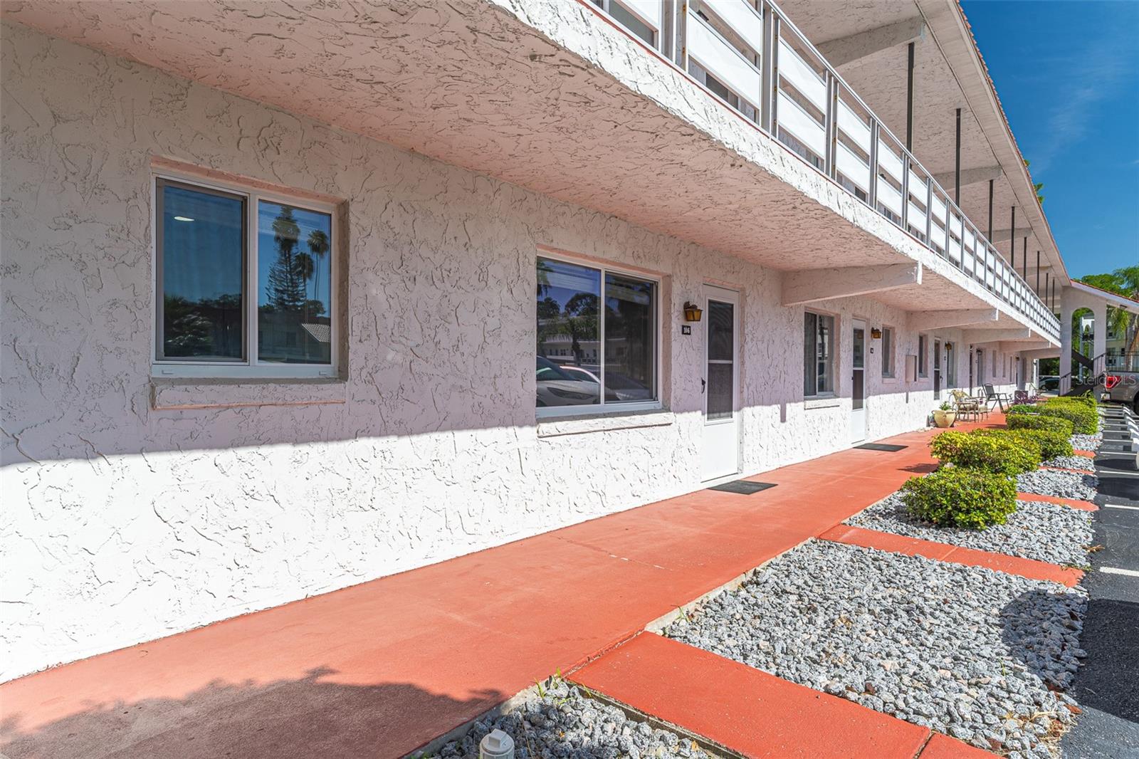 1100 Martinique Dr #106 Property Photo 27