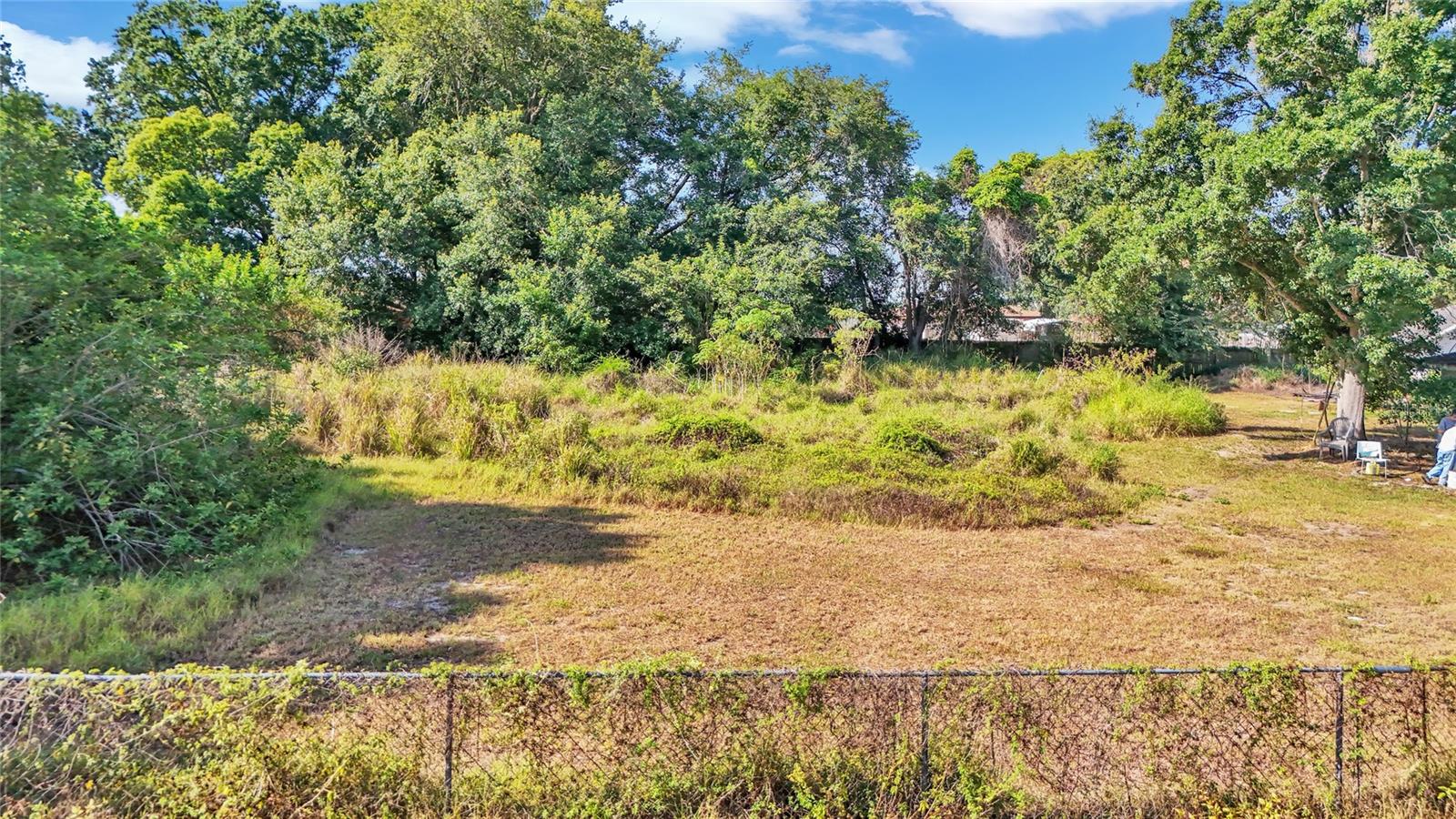 1405 Polston Rd Property Photo 2