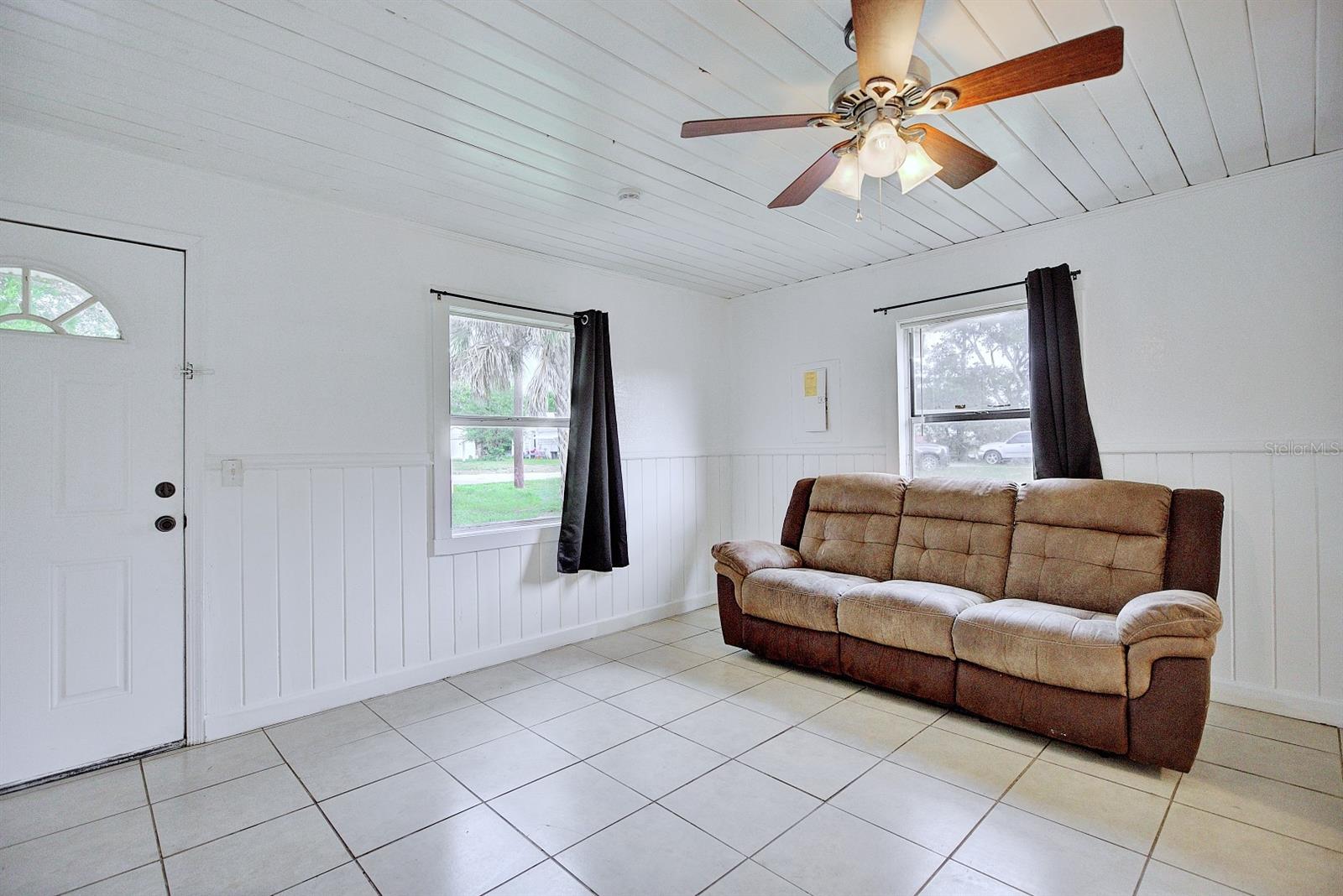 131 Wiggins Ave Property Photo 8
