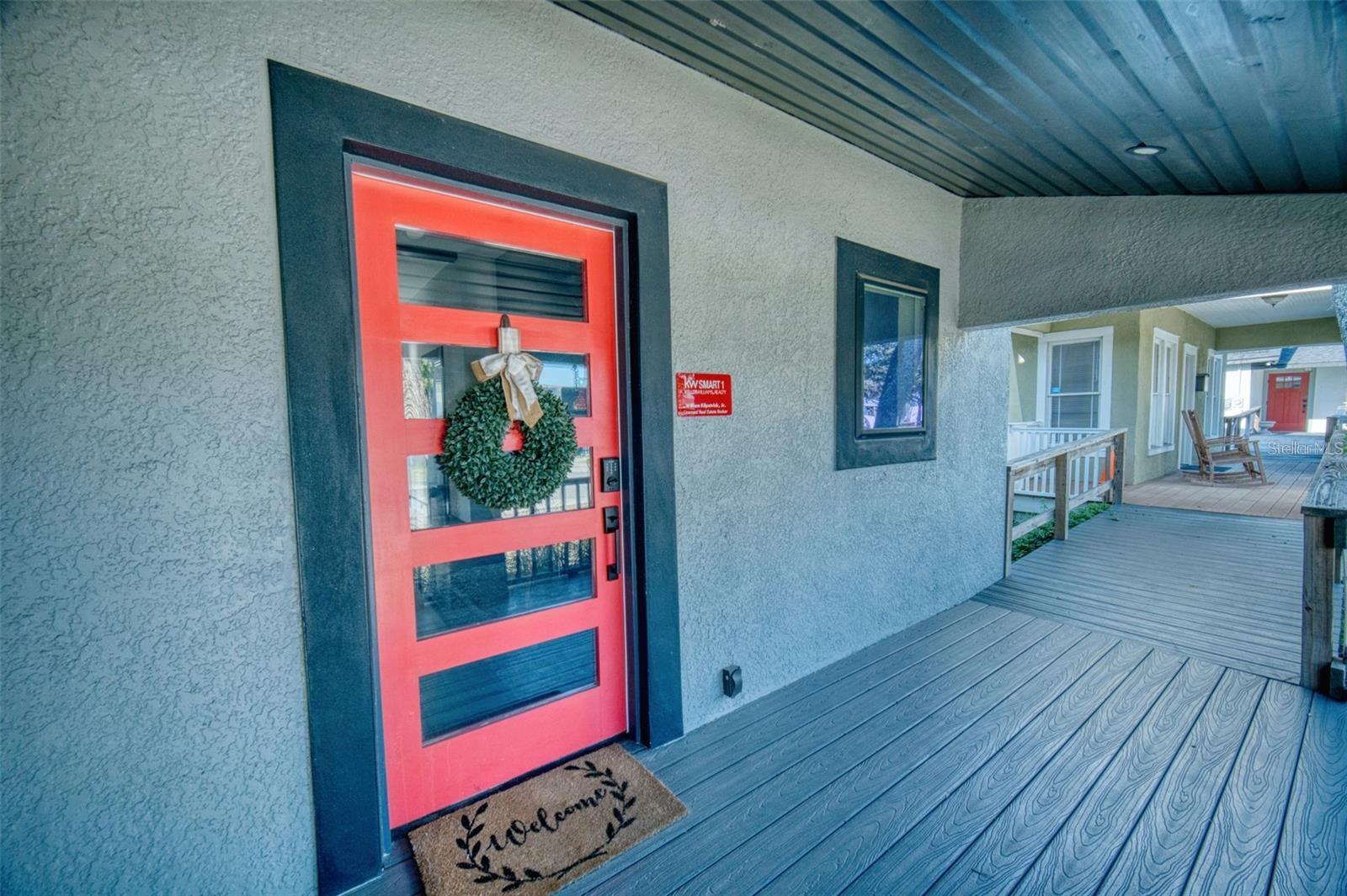 141 Avenue E Sw Property Photo 2