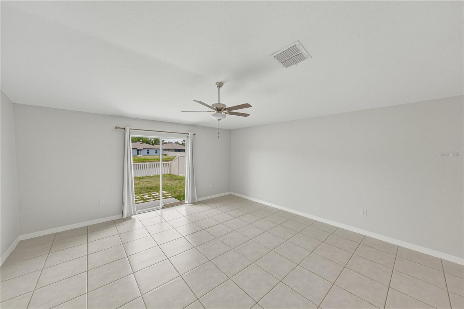 4334 Trotters Way Property Photo 14