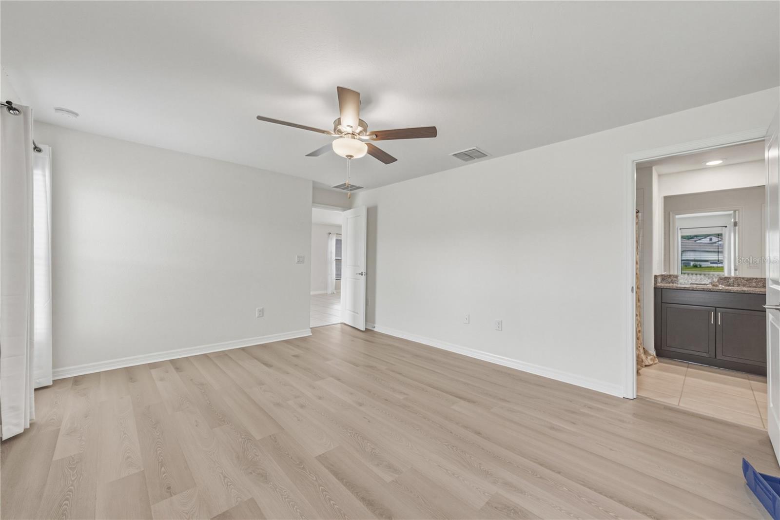 4334 Trotters Way Property Photo 21