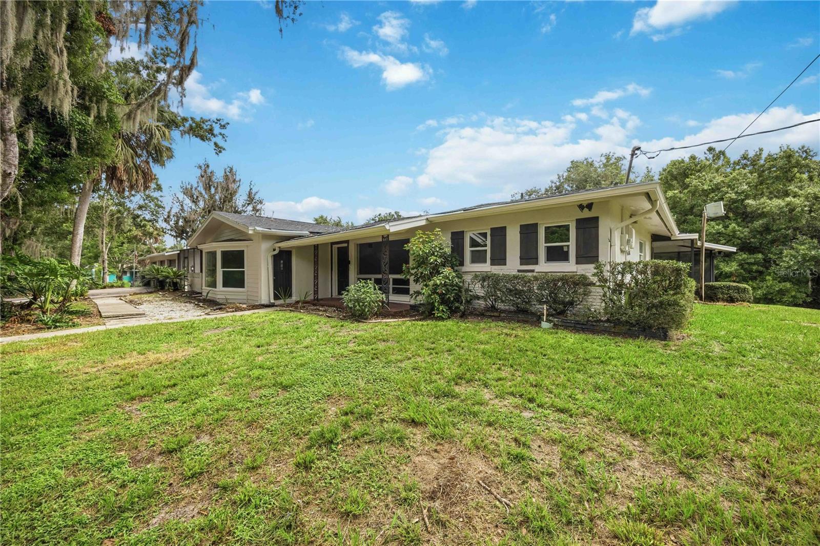 5430 TIMBERLANE RD Property Photo 1