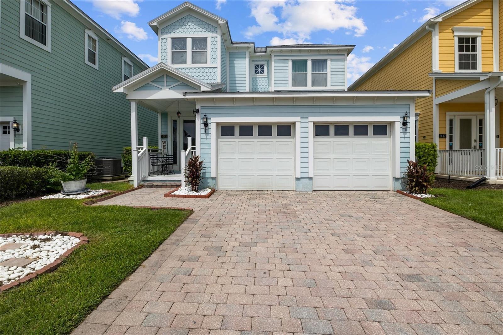 1445 FAIRVIEW CIR Property Photo 1