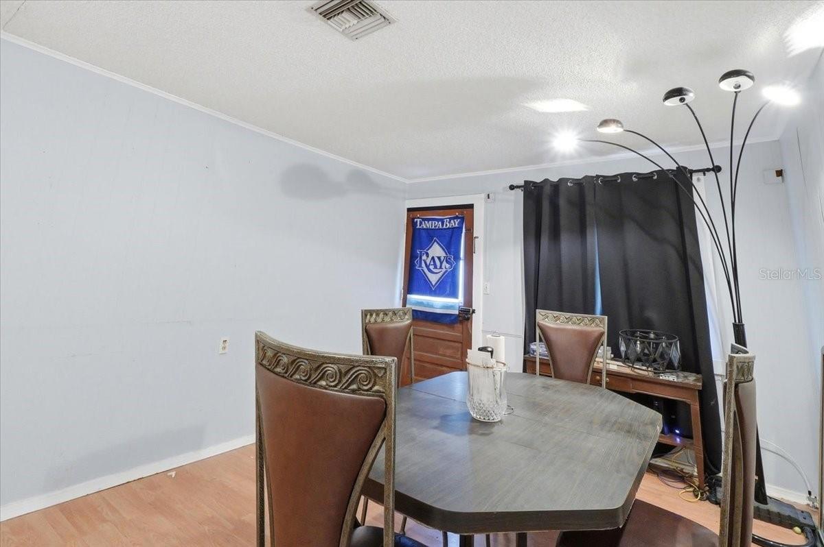 675 E Bay Ave Property Photo 14