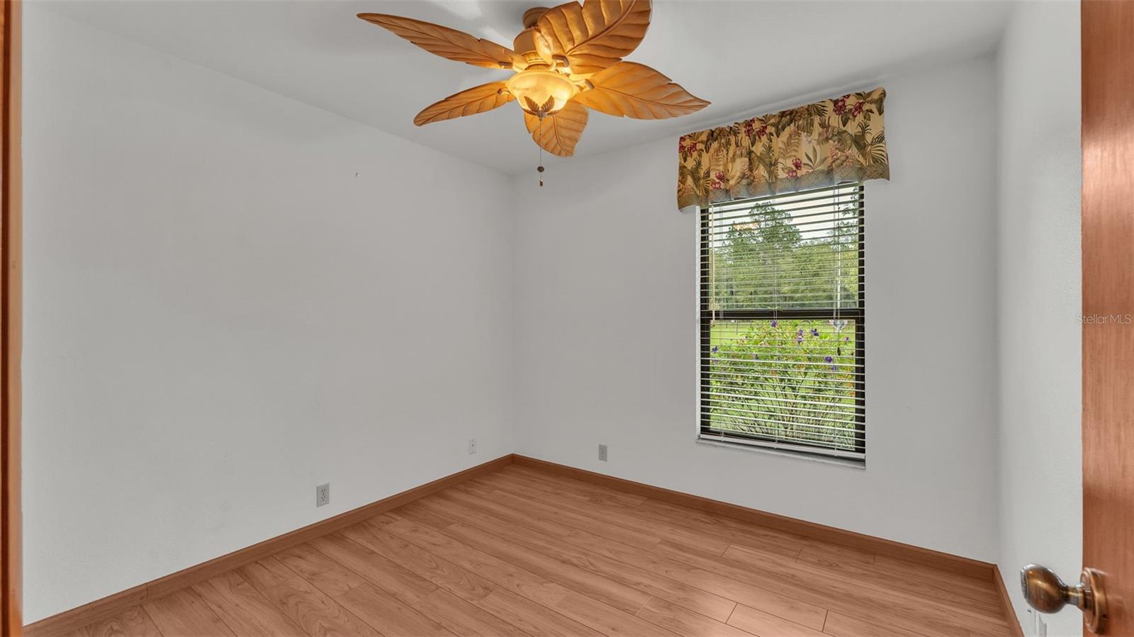 9240 Moore Rd Property Photo 31