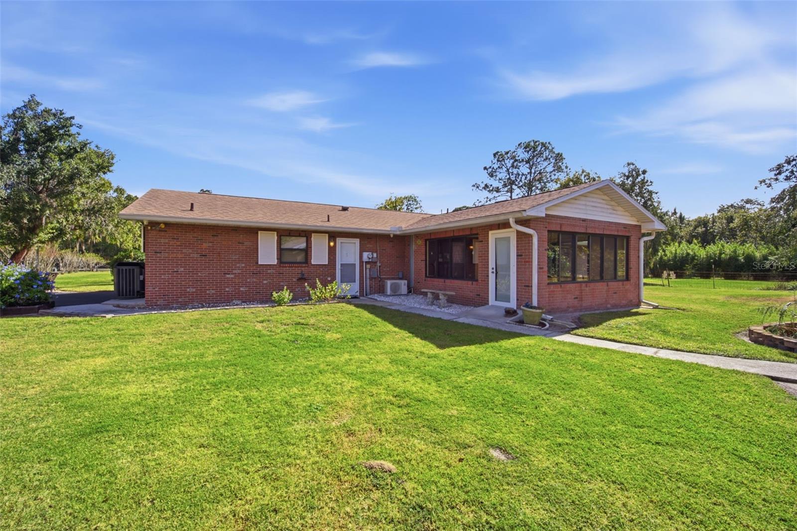 9240 Moore Rd Property Photo 43