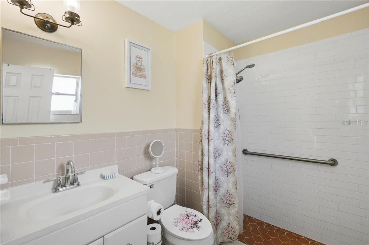 156 Manseau Dr Property Photo 25