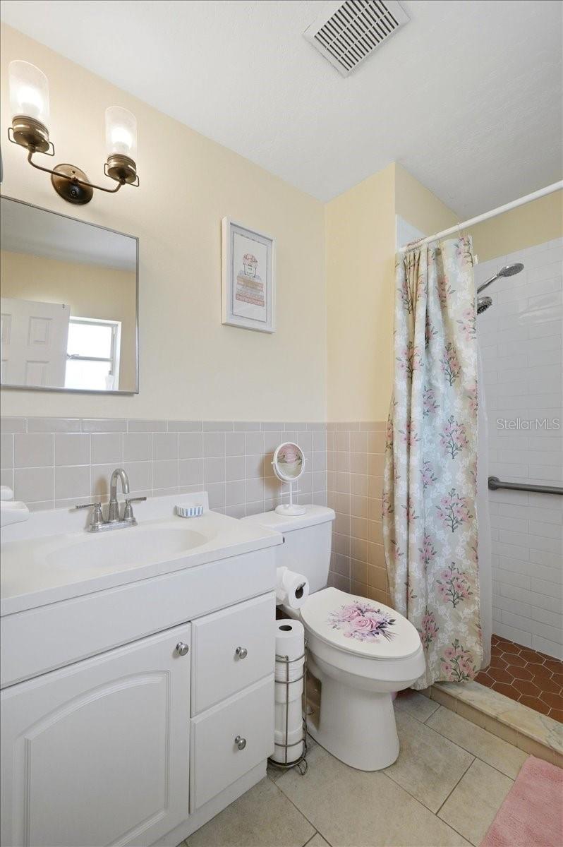 156 Manseau Dr Property Photo 26