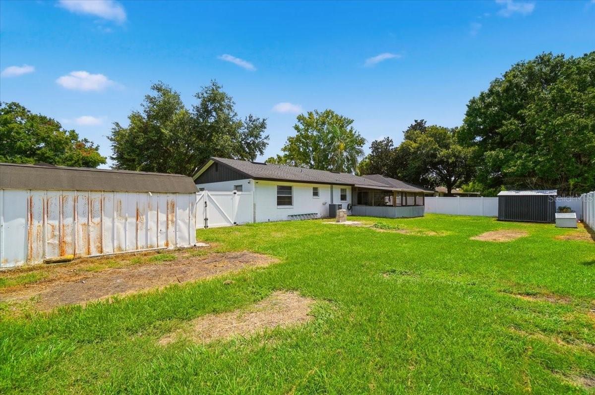 156 Manseau Dr Property Photo 46