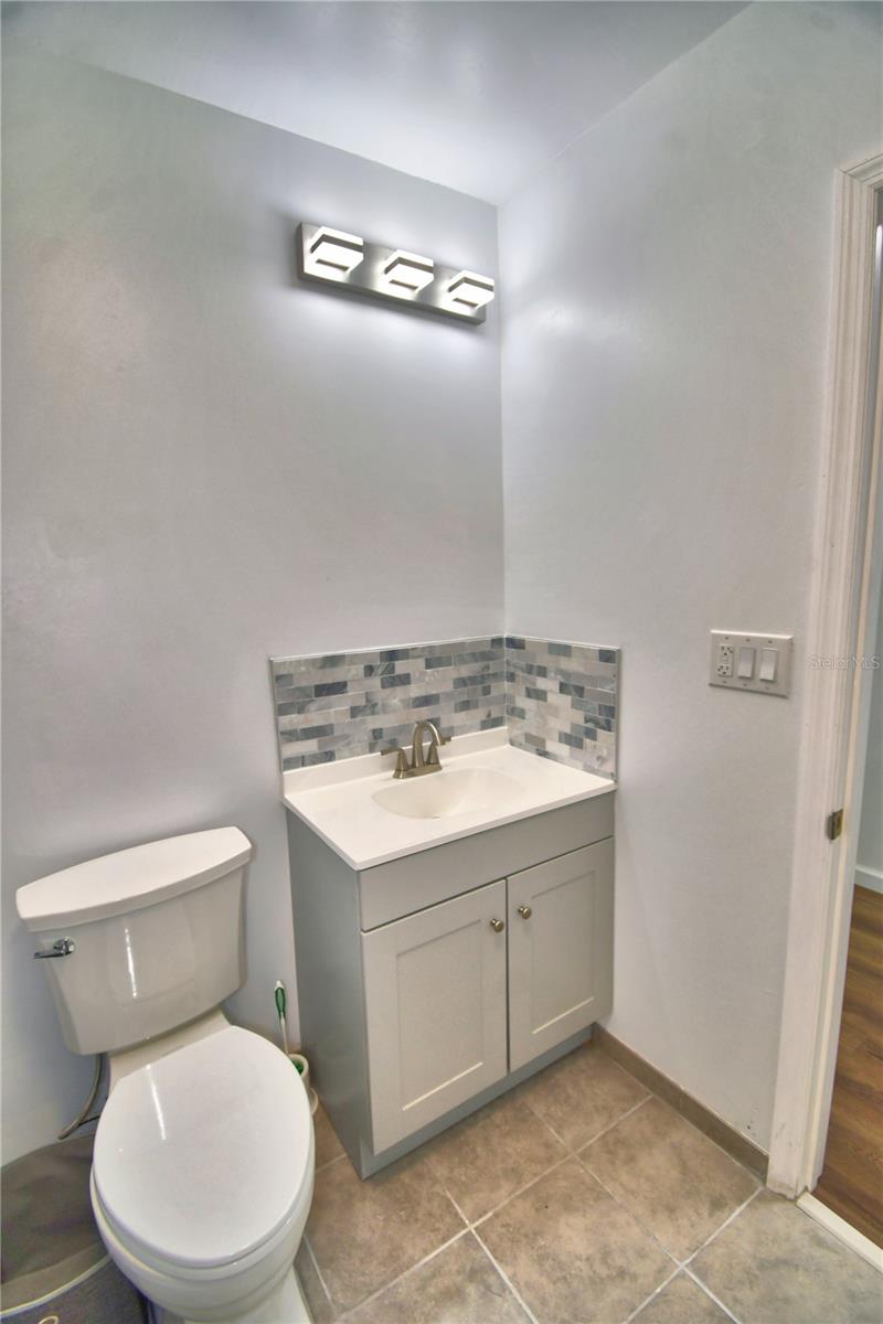 109 2nd Jpv St Property Photo 15