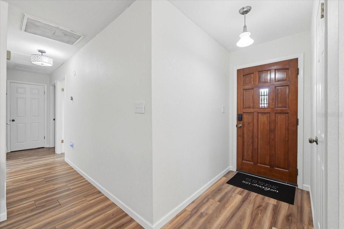 230 Leitha Way Property Photo 6