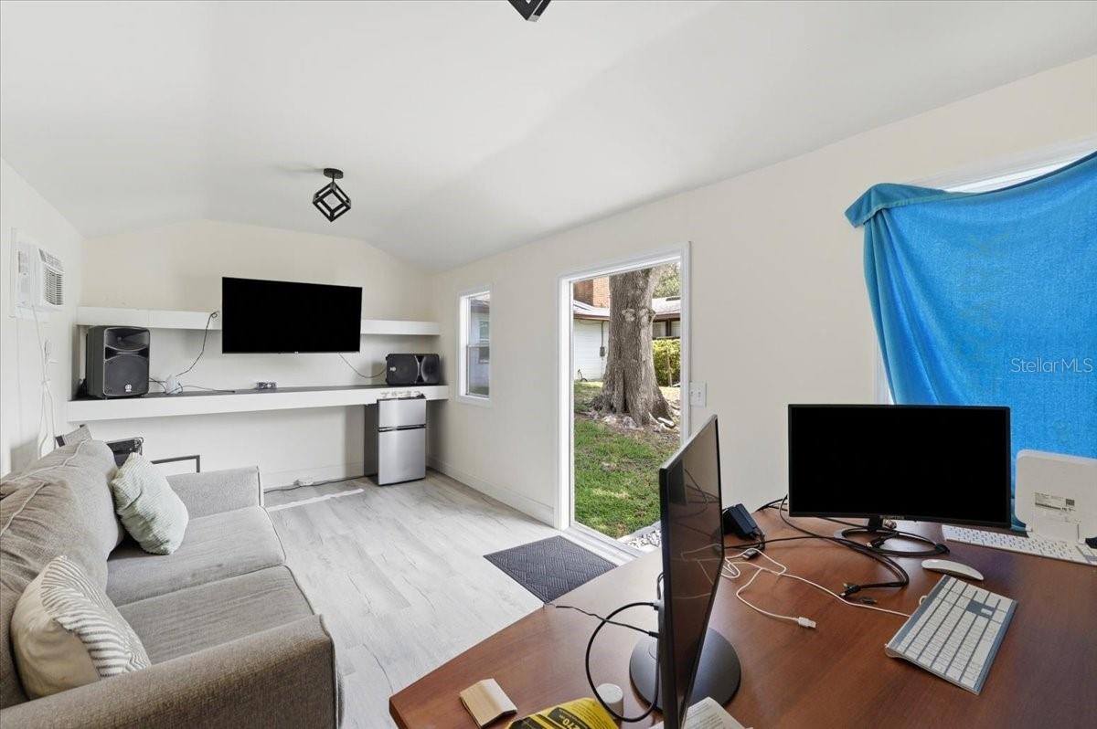 230 Leitha Way Property Photo 45
