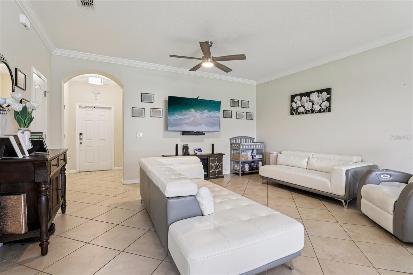 6425 Torrington Cir Property Photo 11