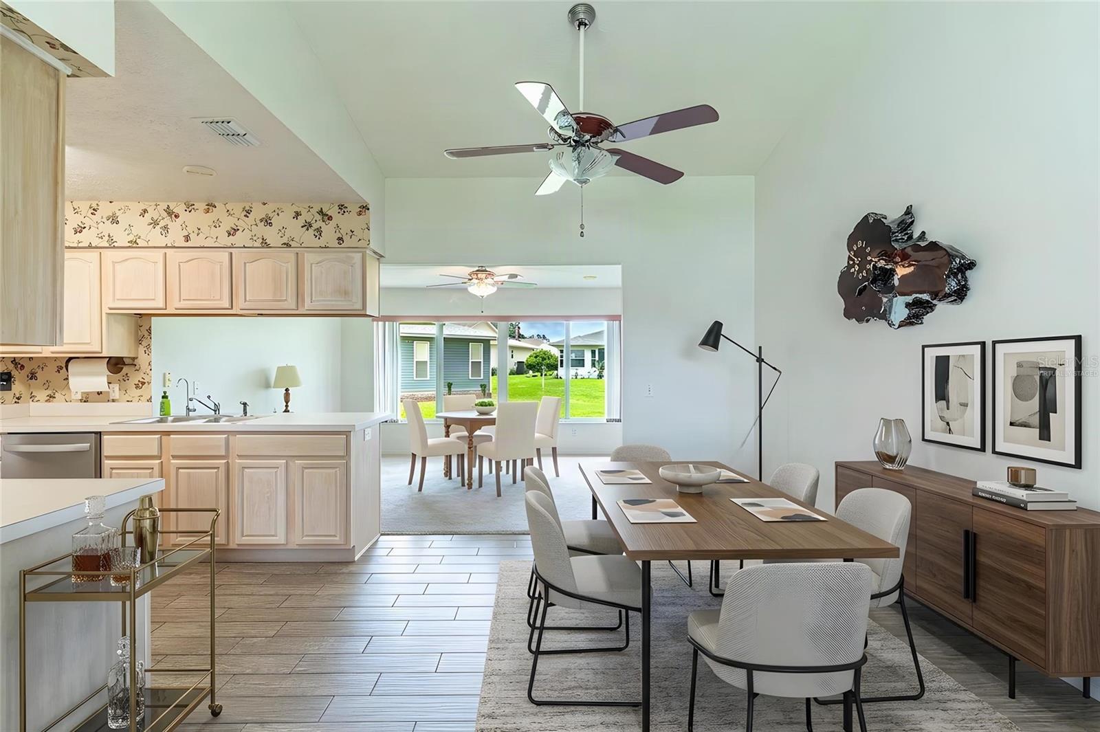 2260 Grand Cypress Dr Property Photo 4