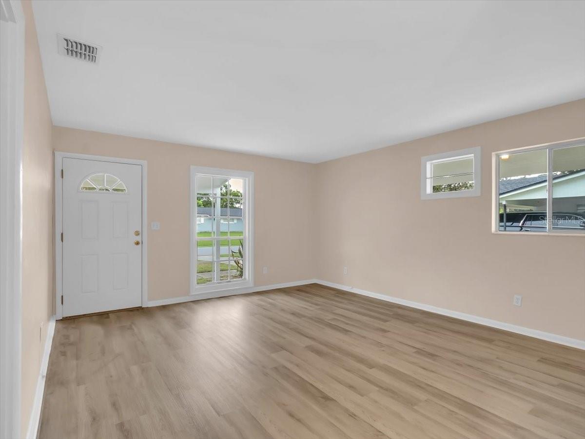 5810 Driftwood Dr Property Photo 8
