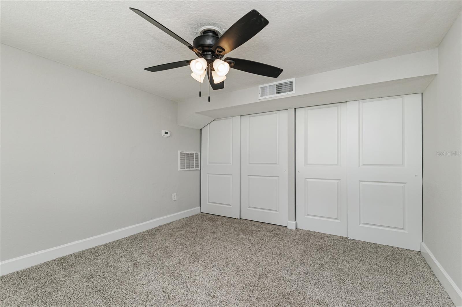 526 Victoria Blvd Property Photo 9