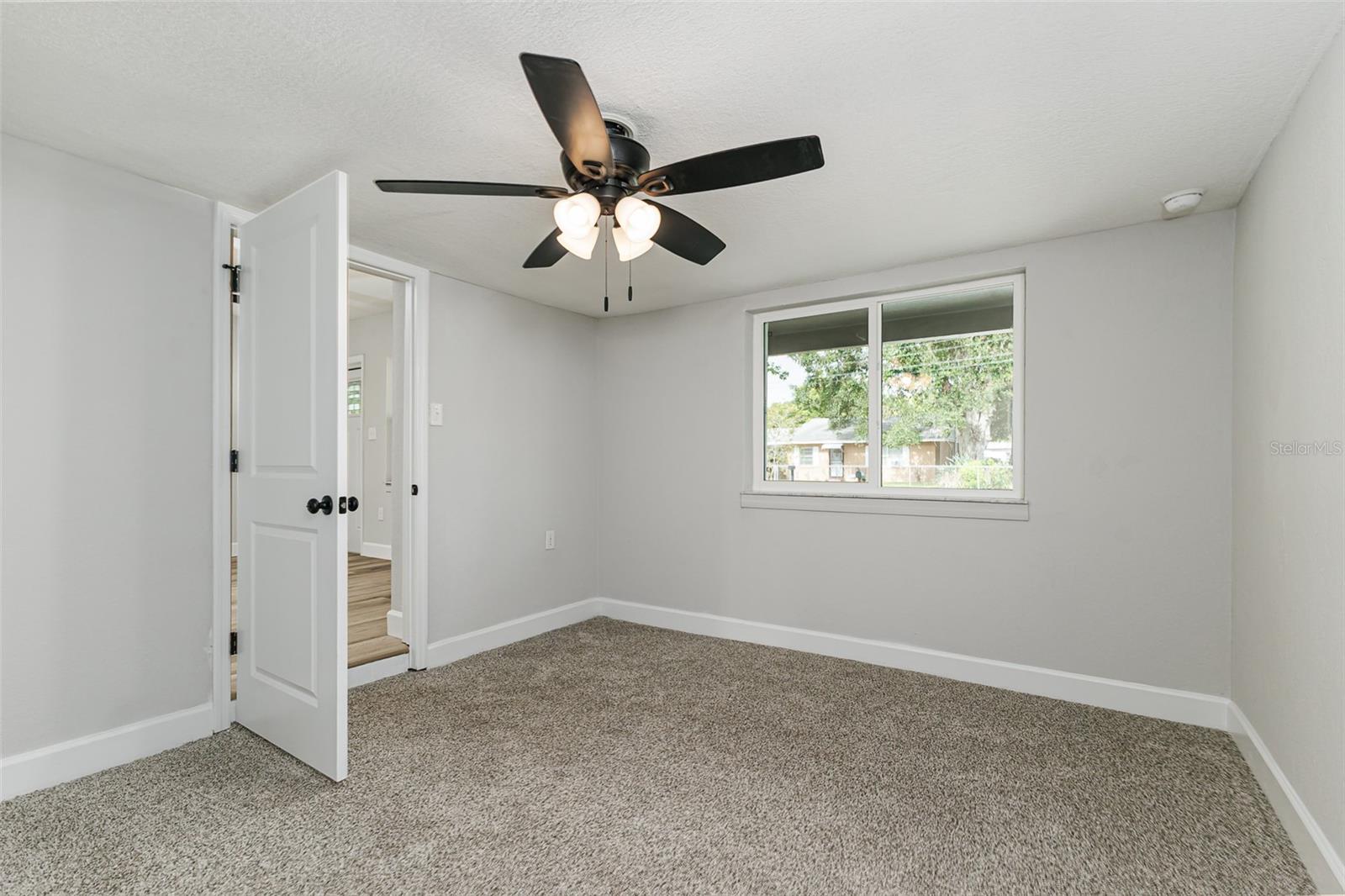 526 Victoria Blvd Property Photo 10