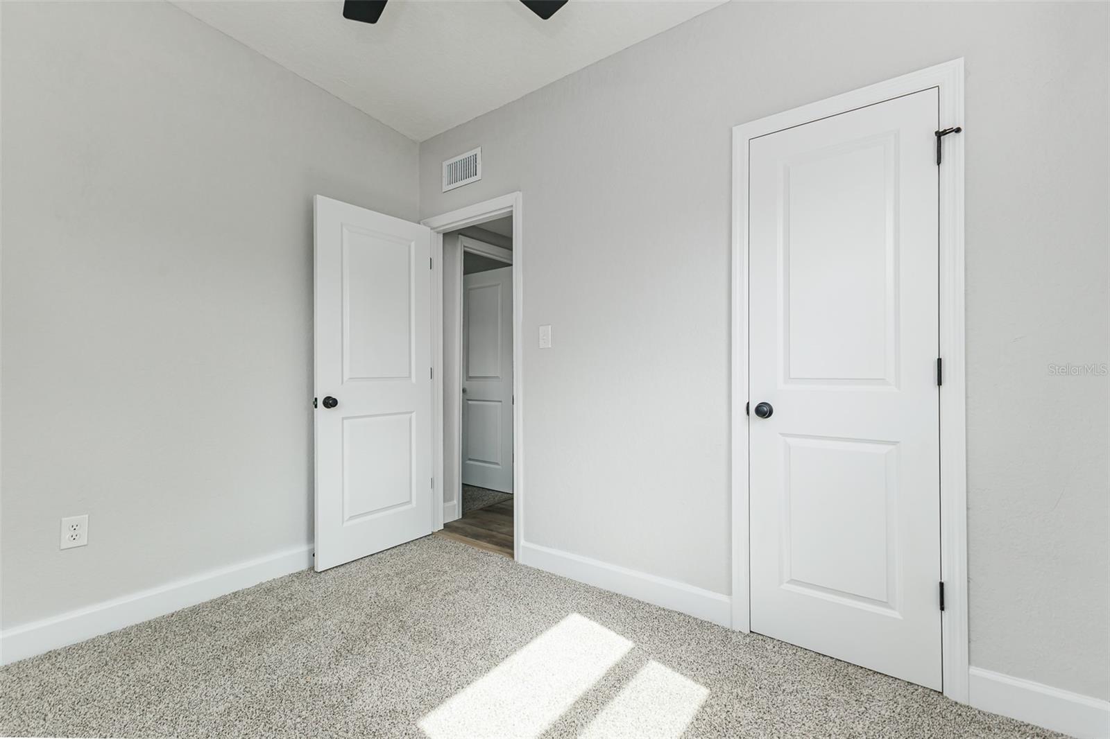526 Victoria Blvd Property Photo 13