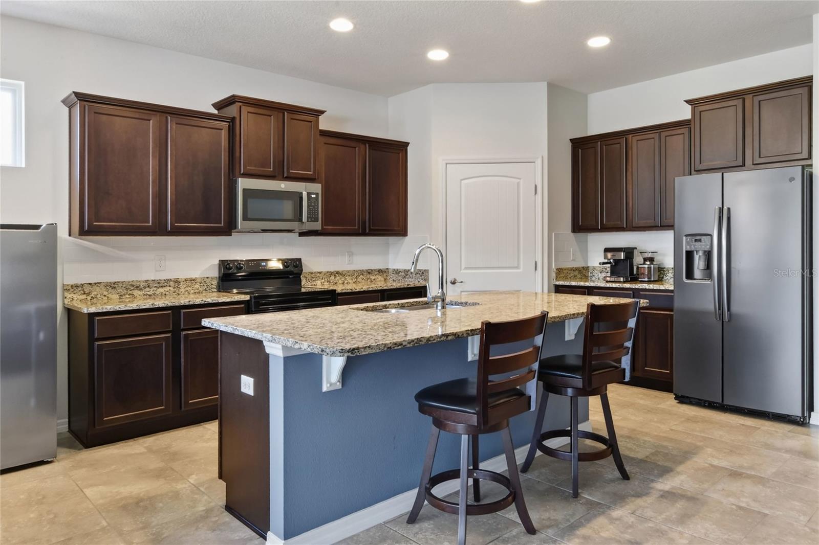 5852 Marsh Landing Dr Property Photo 12