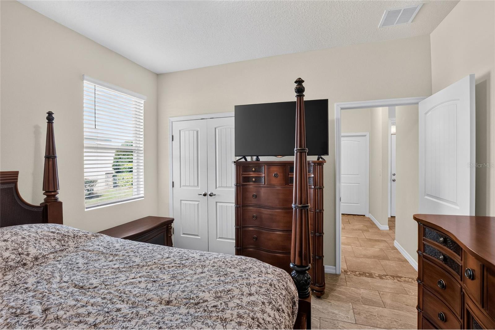 5852 Marsh Landing Dr Property Photo 23