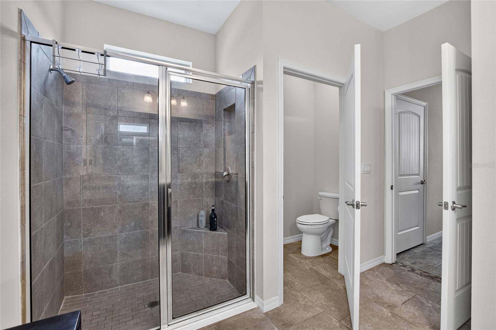 5852 Marsh Landing Dr Property Photo 24
