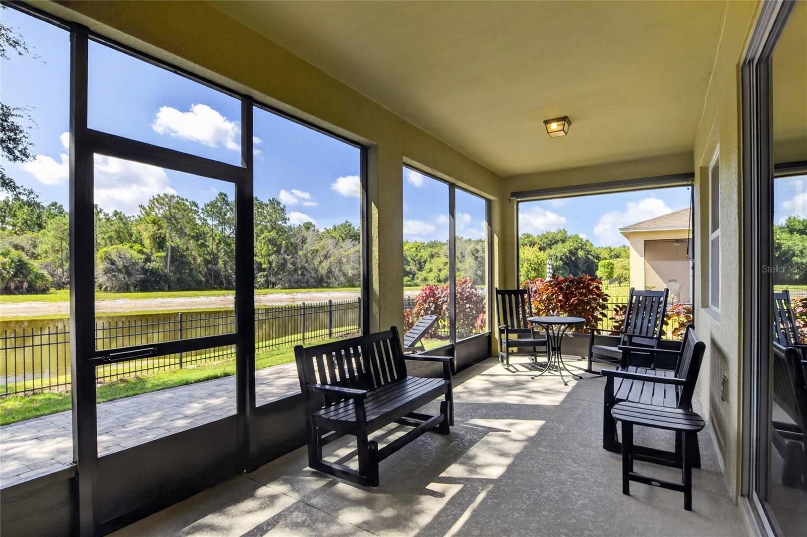 5852 Marsh Landing Dr Property Photo 32