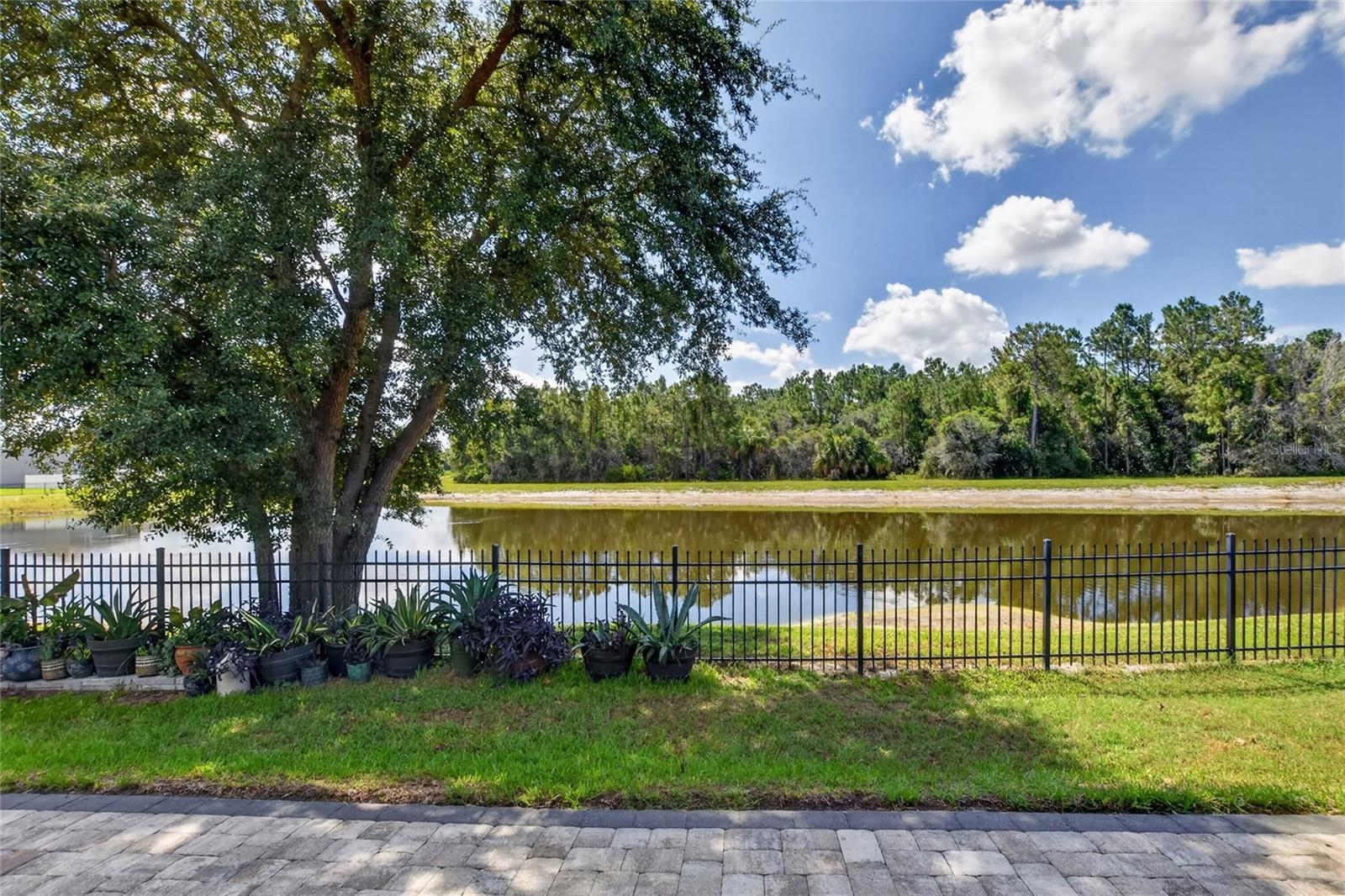 5852 Marsh Landing Dr Property Photo 33