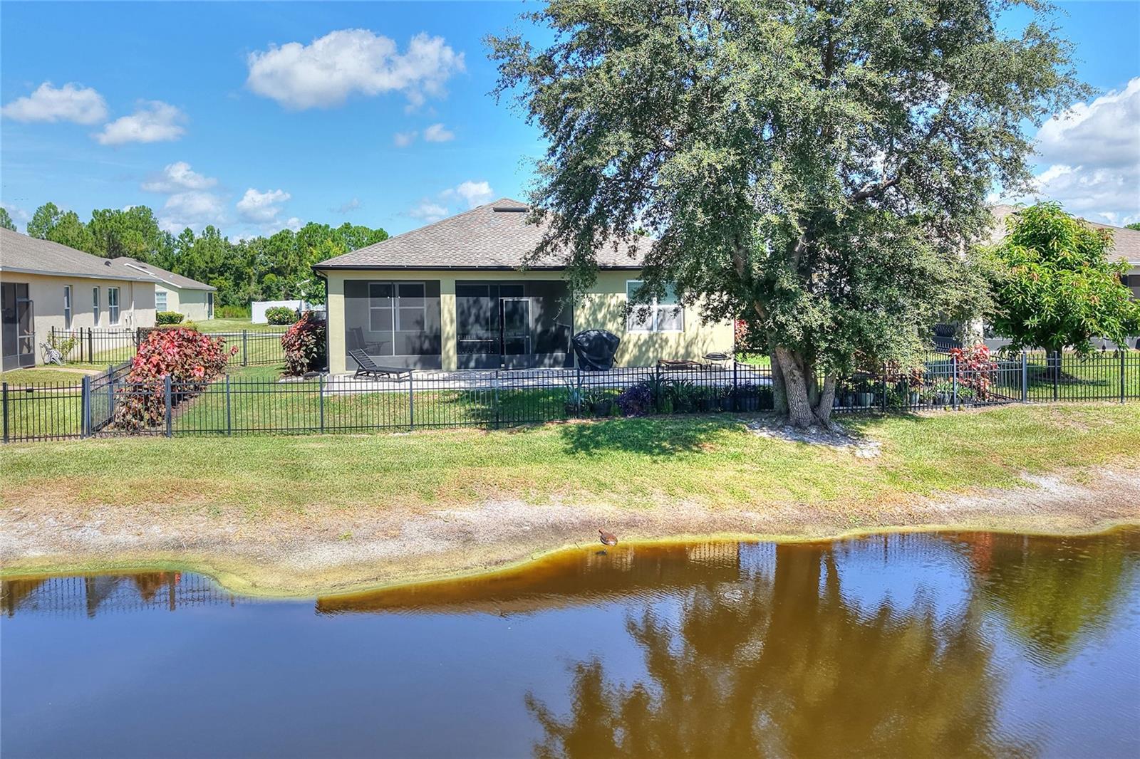 5852 Marsh Landing Dr Property Photo 37