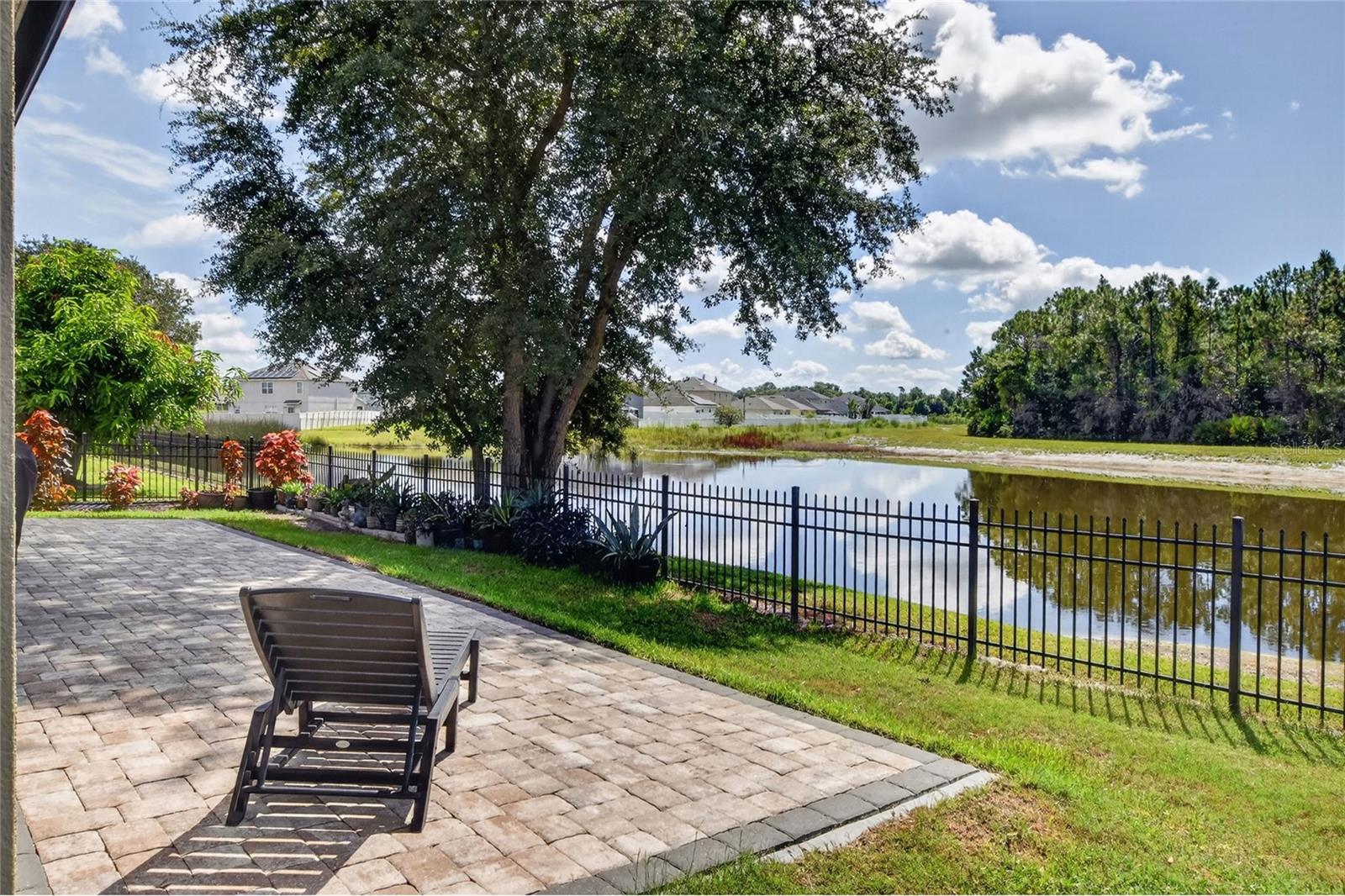 5852 Marsh Landing Dr Property Photo 38