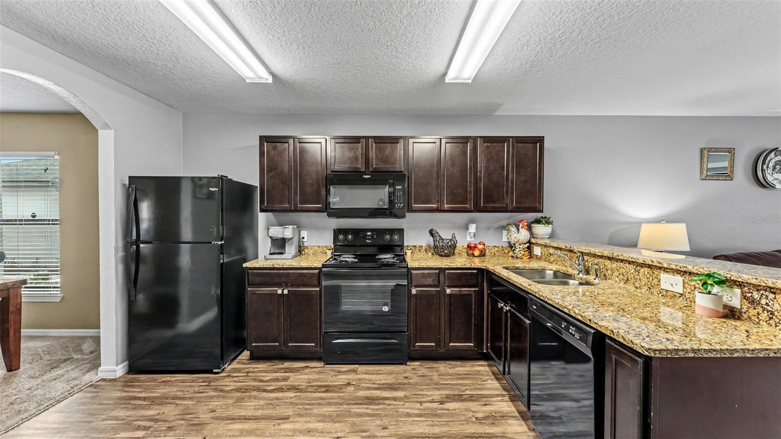 6302 Manitoba Dr Property Photo 11
