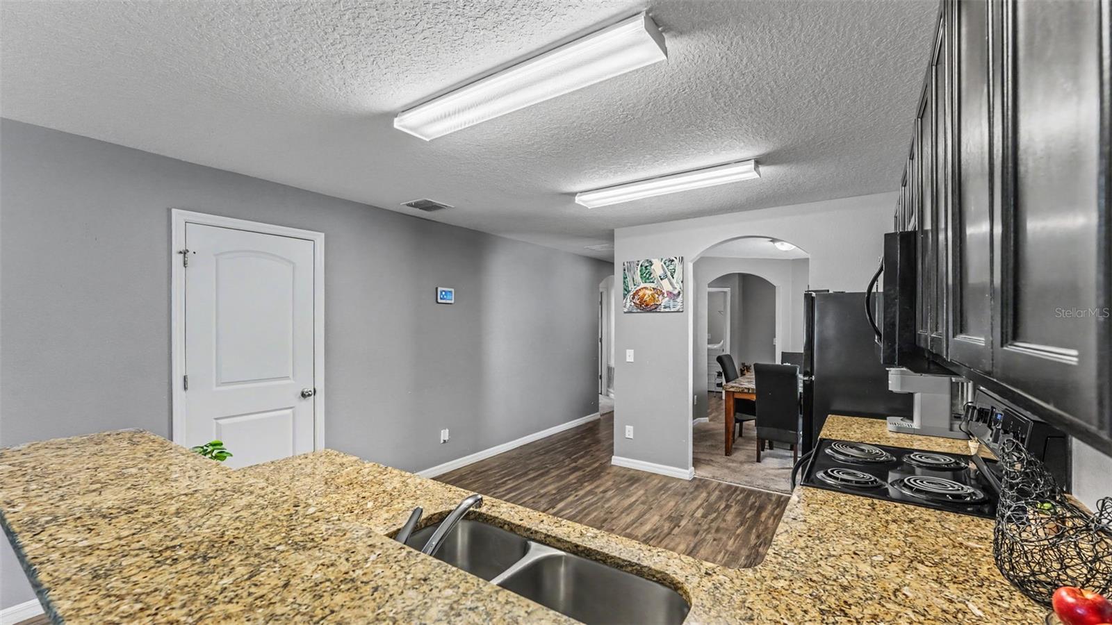 6302 Manitoba Dr Property Photo 14