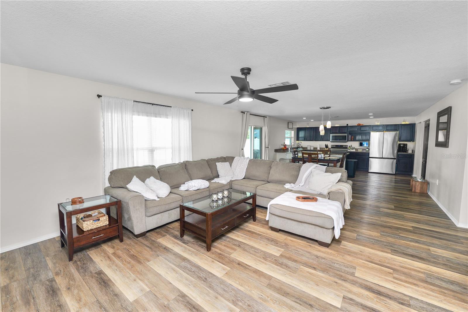 4188 Festival Pointe Blvd Property Photo 10