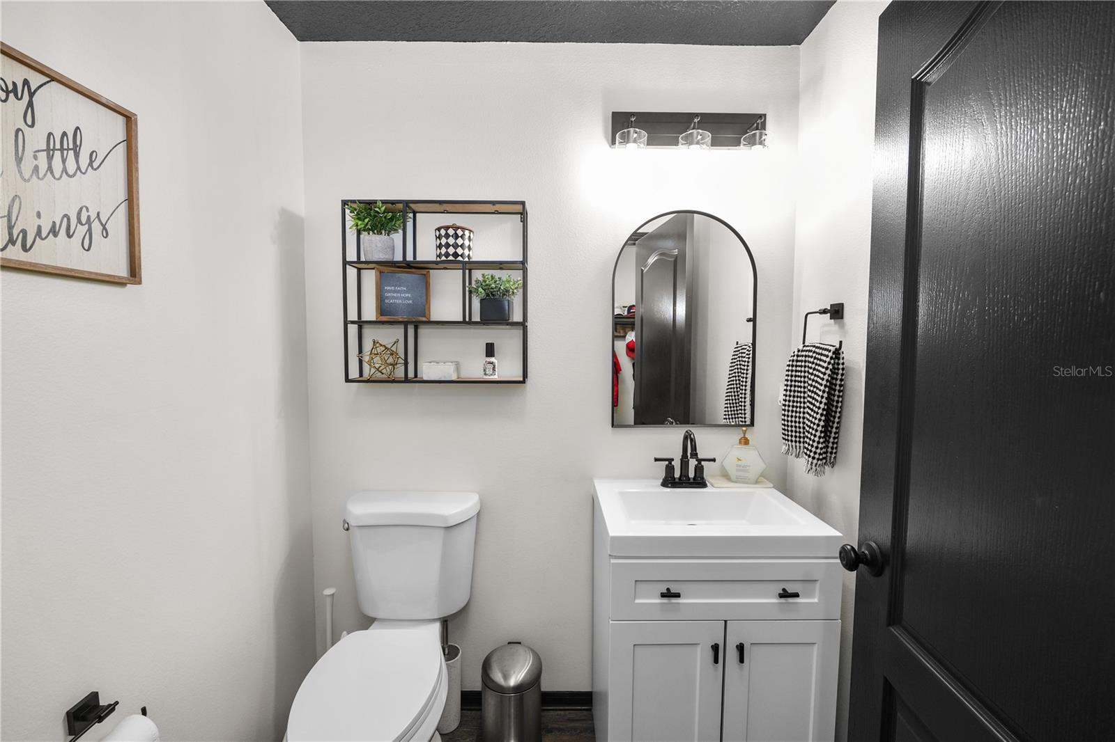 4188 Festival Pointe Blvd Property Photo 18