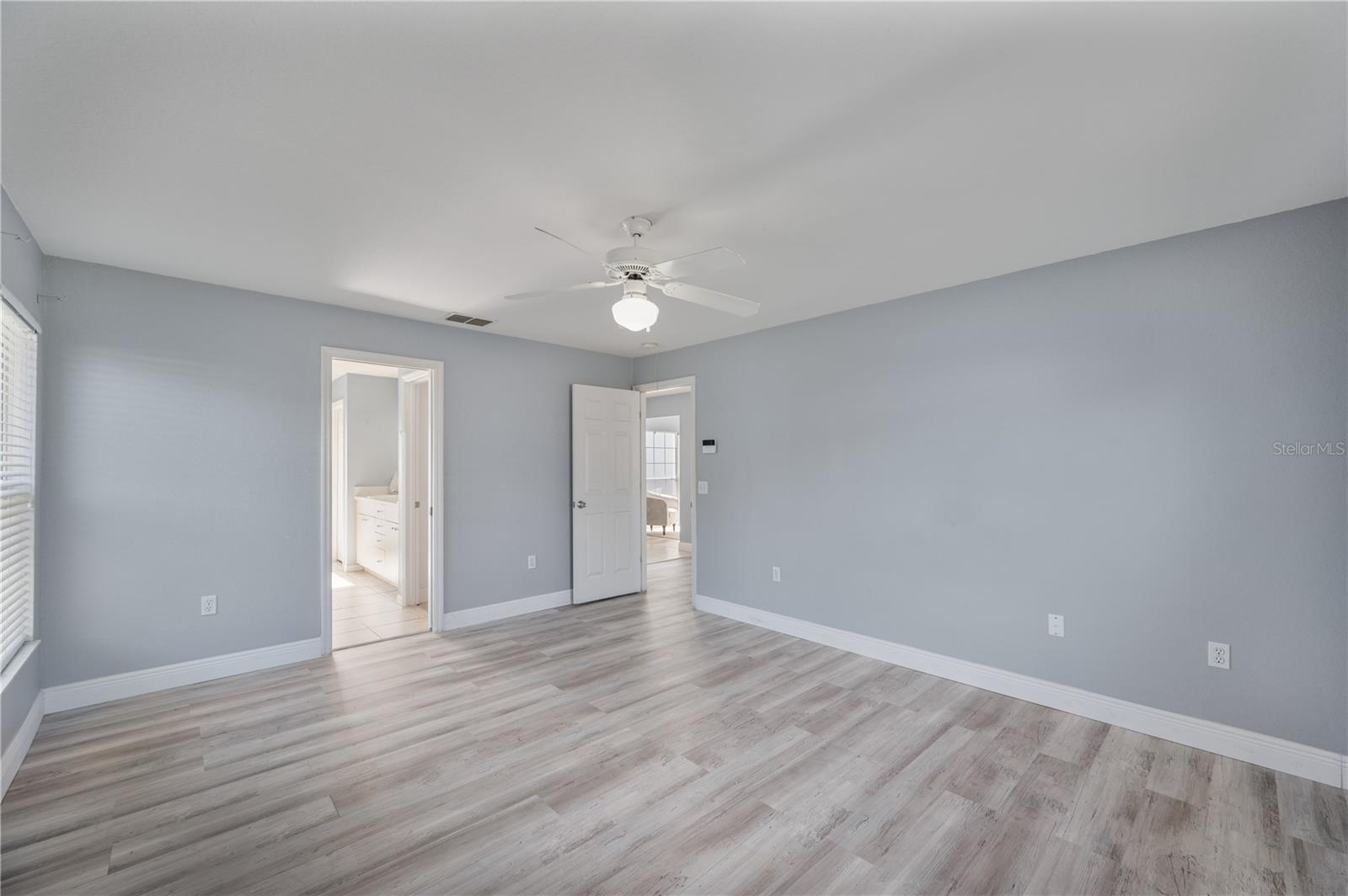 6059 Hillside Heights Dr Property Photo 12