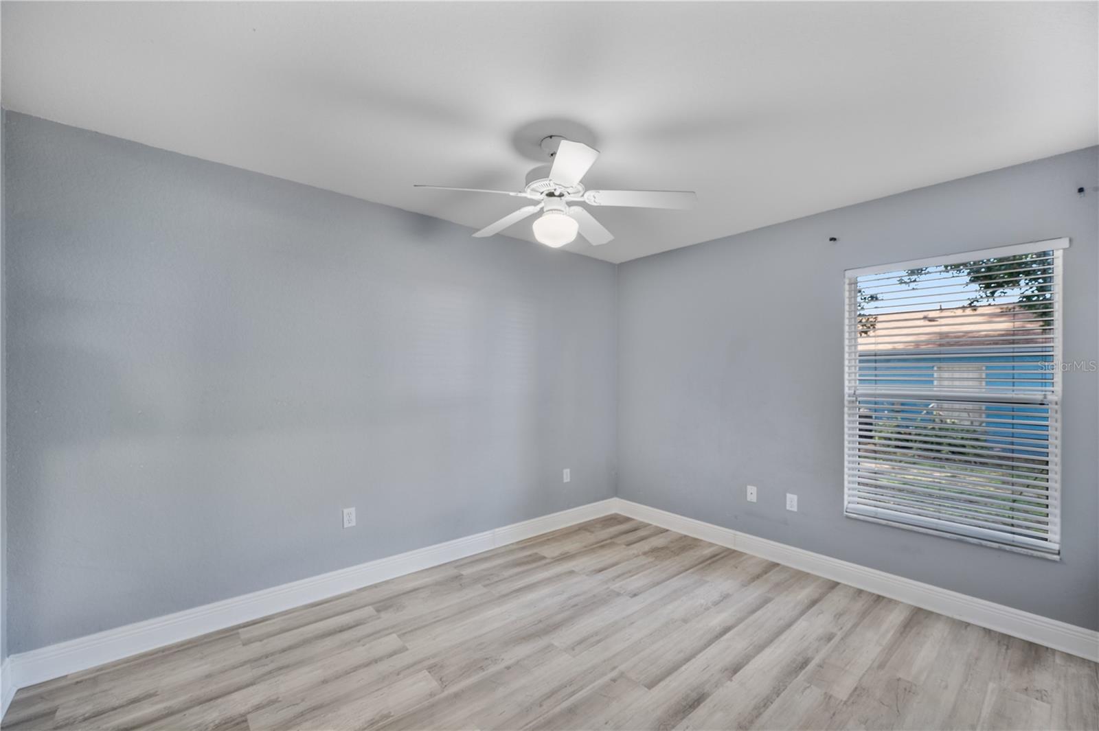 6059 Hillside Heights Dr Property Photo 17