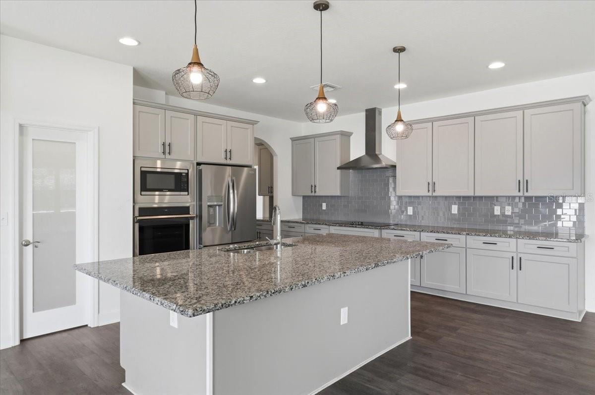 5071 Moss Hammock Trl Property Photo 12