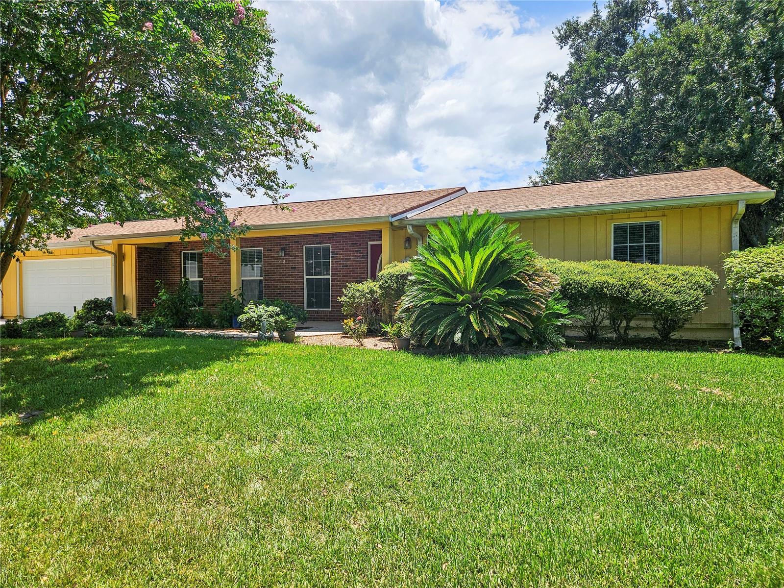 1311 GLENVIEW LN Property Photo 1
