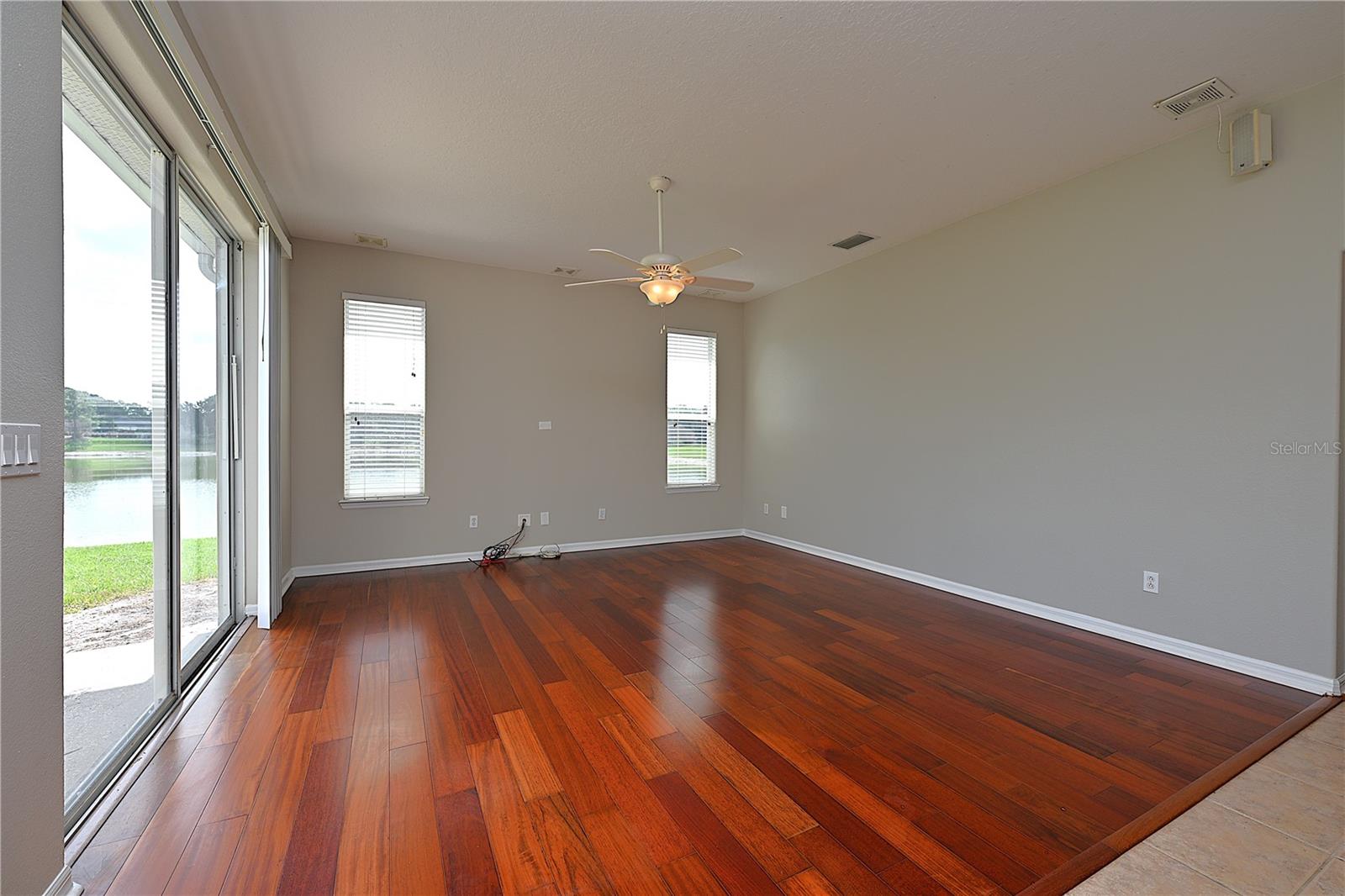 125 Costa Loop Property Photo 11