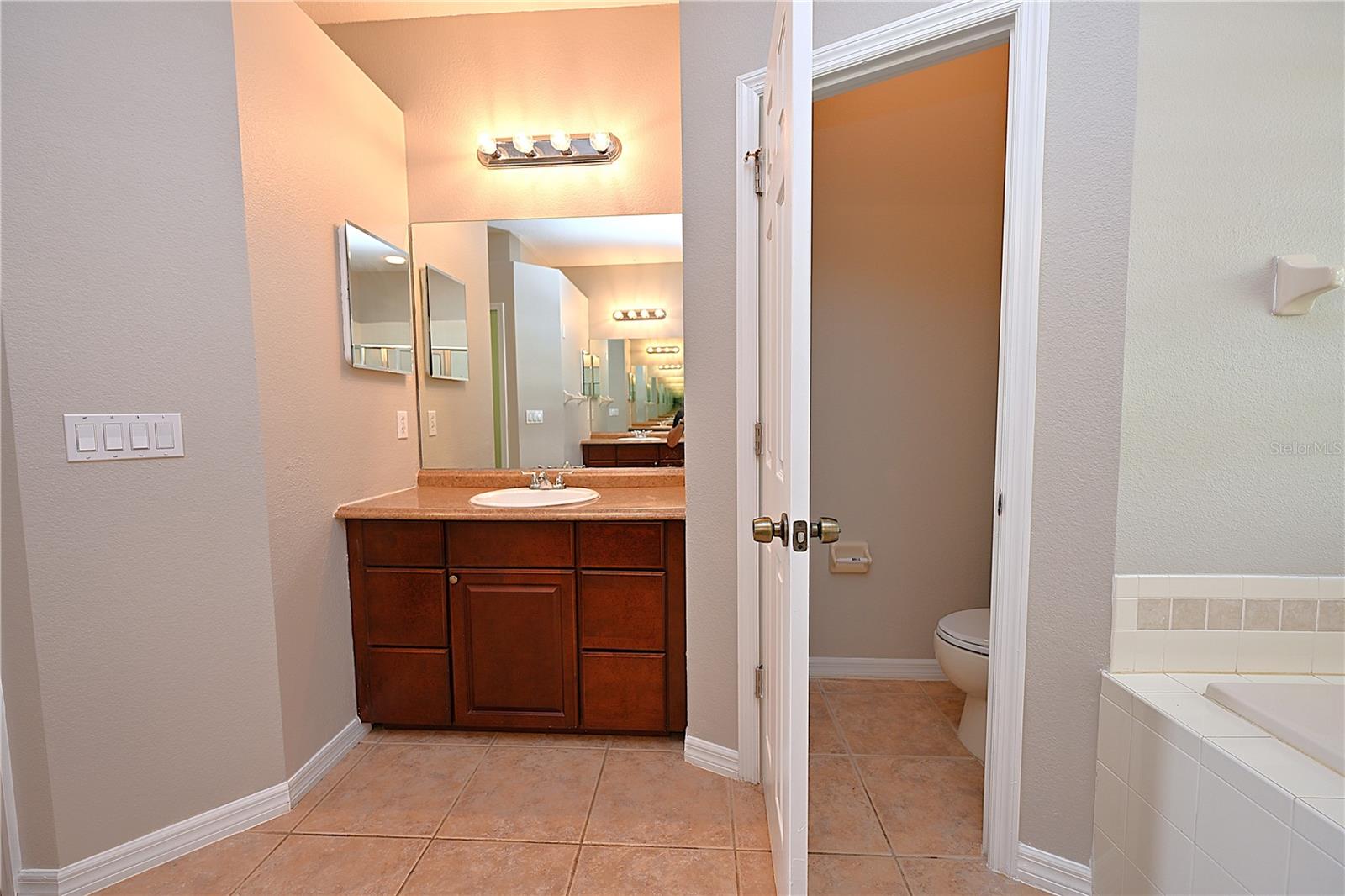 125 Costa Loop Property Photo 24
