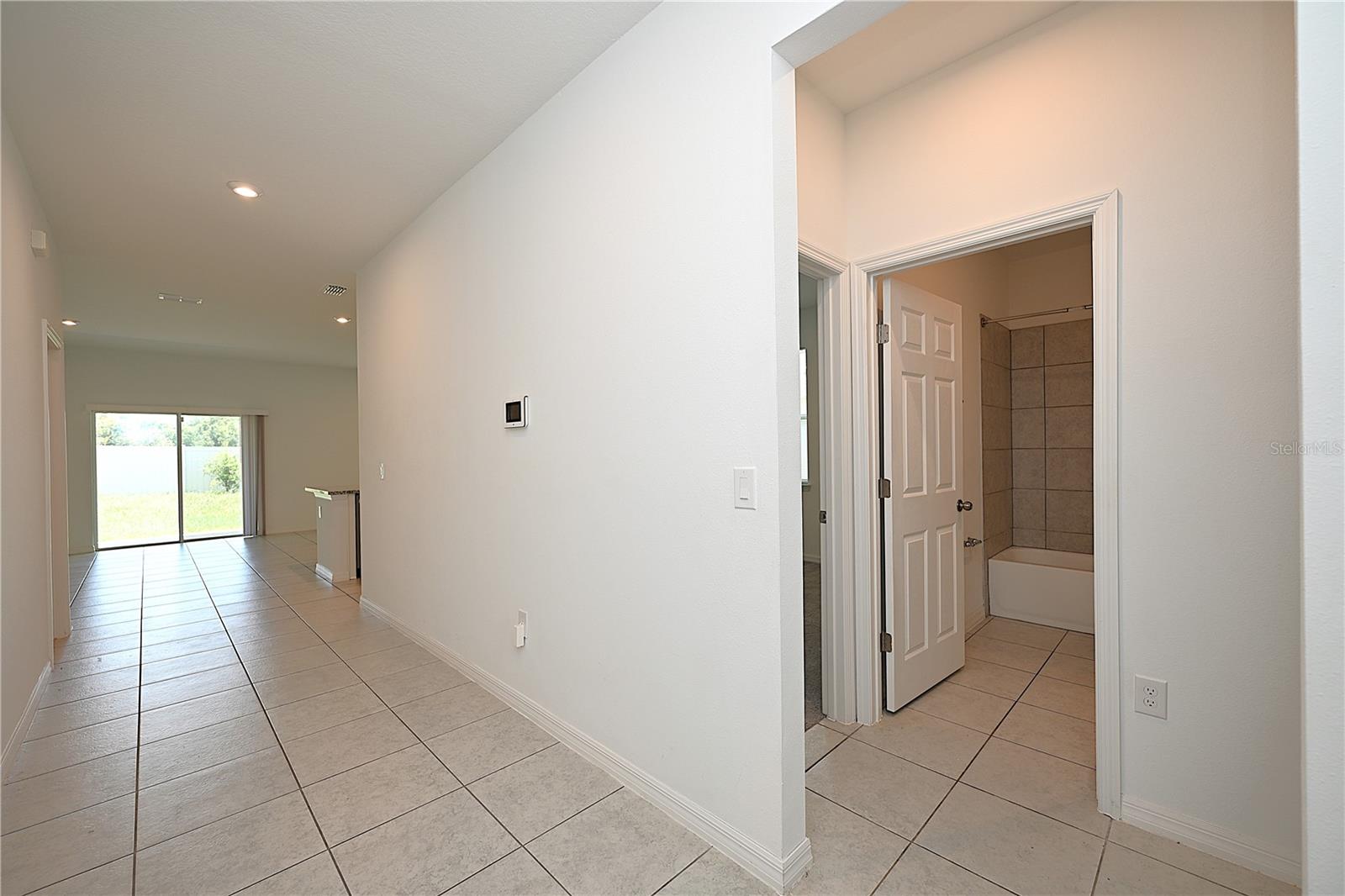 685 Crown Rose Dr Property Photo 22