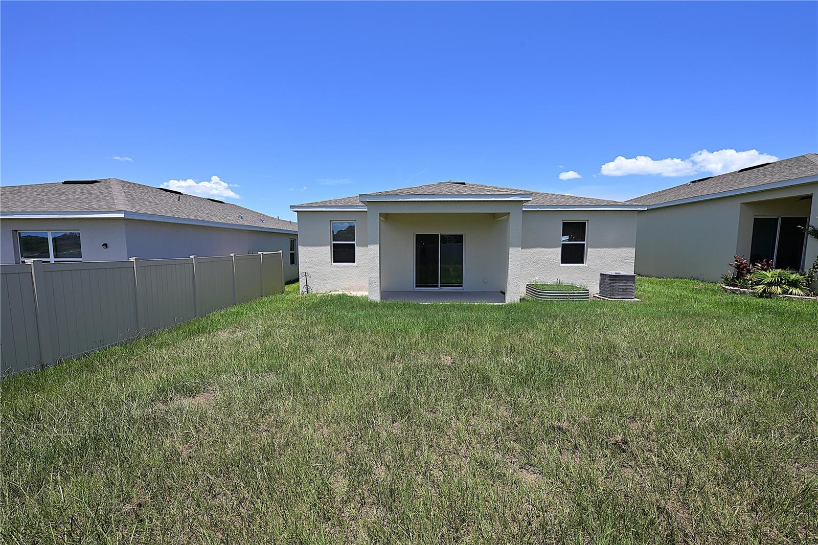 685 Crown Rose Dr Property Photo 30