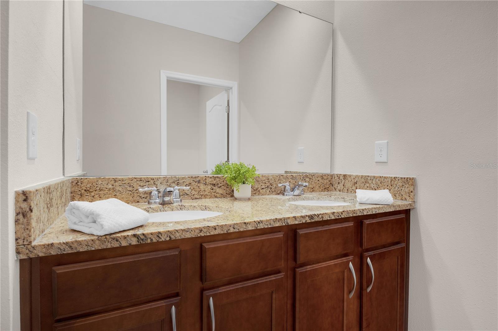204 Inman Blvd Property Photo 15