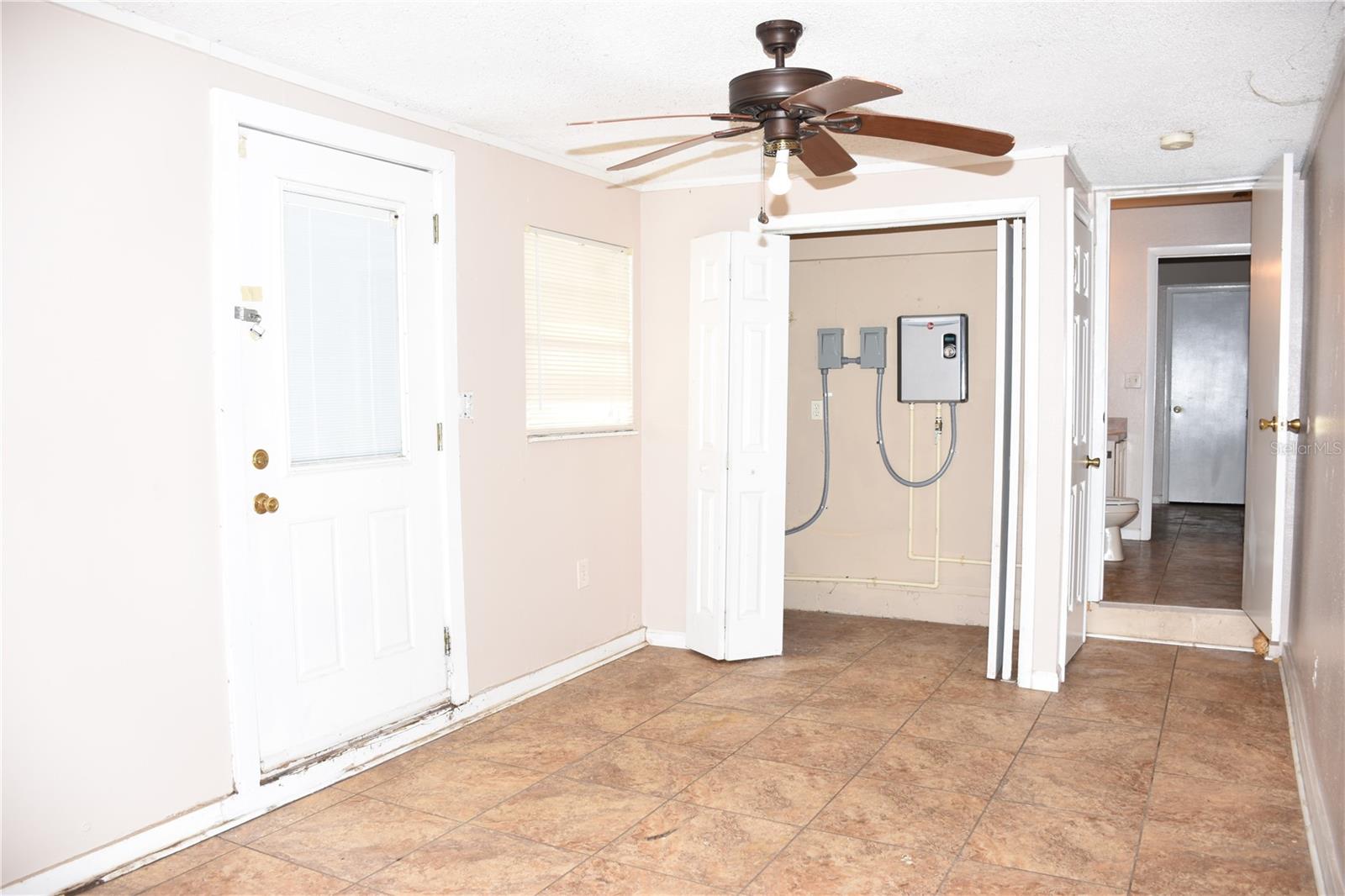 1228 Golconda Rd Property Photo 10
