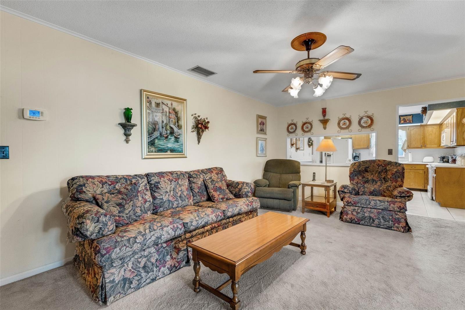 402 Aberdeen Ct N Property Photo 14