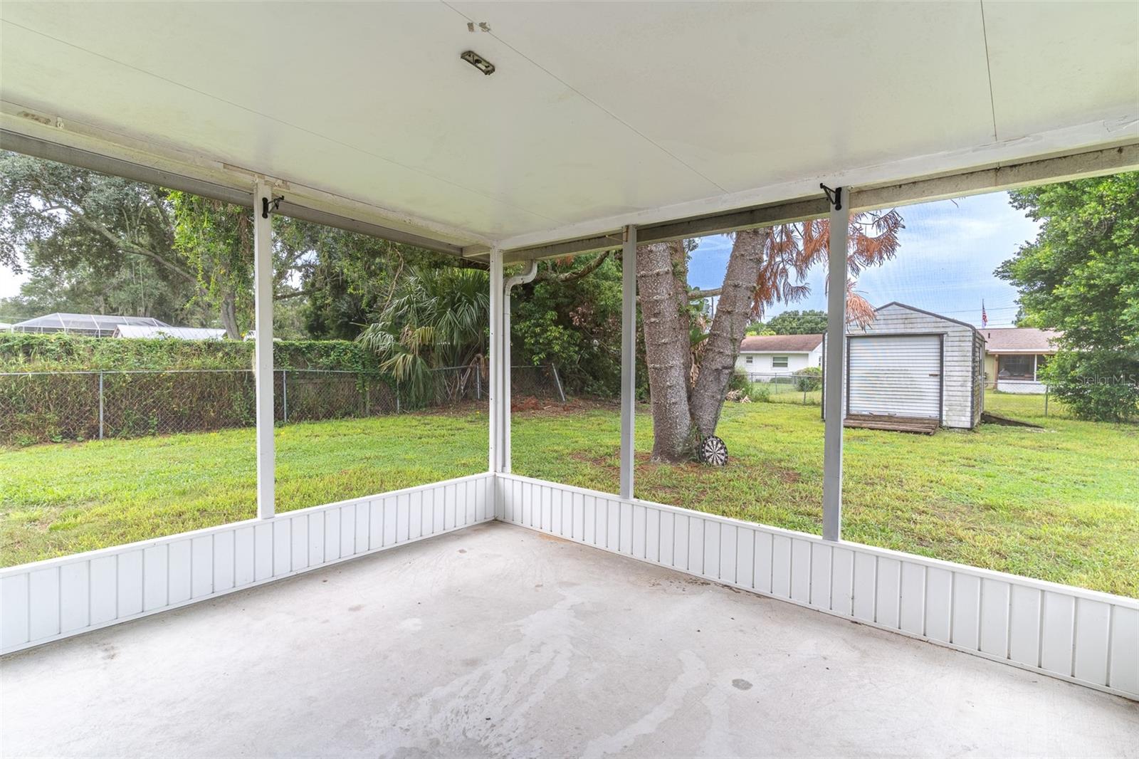 145 Beverly Dr Property Photo 16