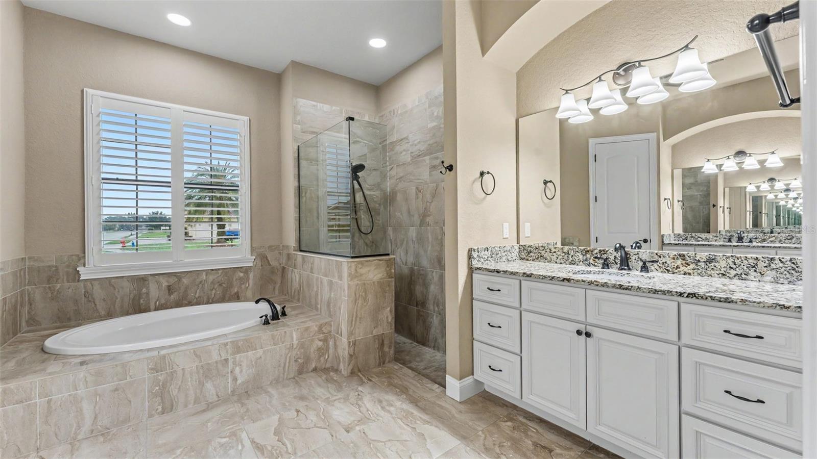 6589 Eagle View Loop Property Photo 6